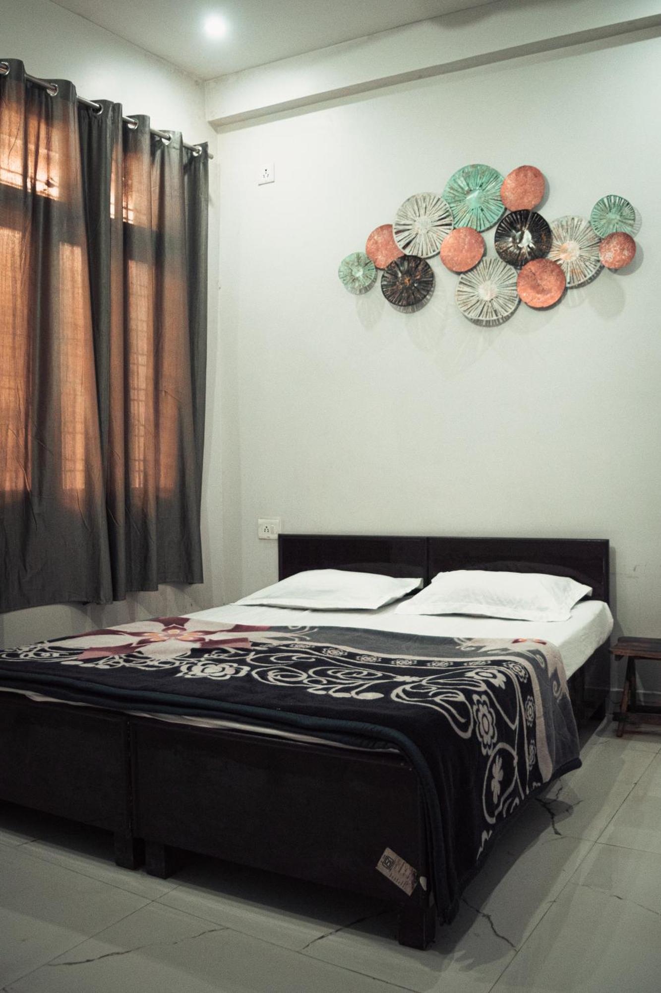 Olt Hostel Rishikesh Bagian luar foto